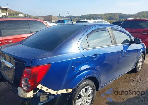 2013 Chevrolet Sonic Lt Manual from USA, damaged, VIN 1G1JD5SH4D4136373